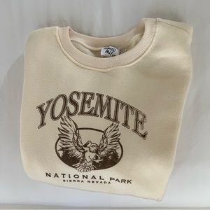 Yosemite Graphic Crew Neck